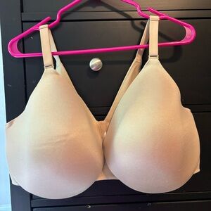 Lane Bryant Cacique Underwire Back Smoothing Bra 42G